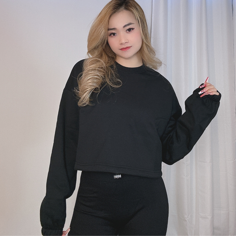 Sweater Croptop Tinazet